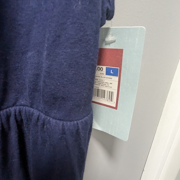 Mossimo Supply Co. Deep Blue Top - Picture 2 of 4